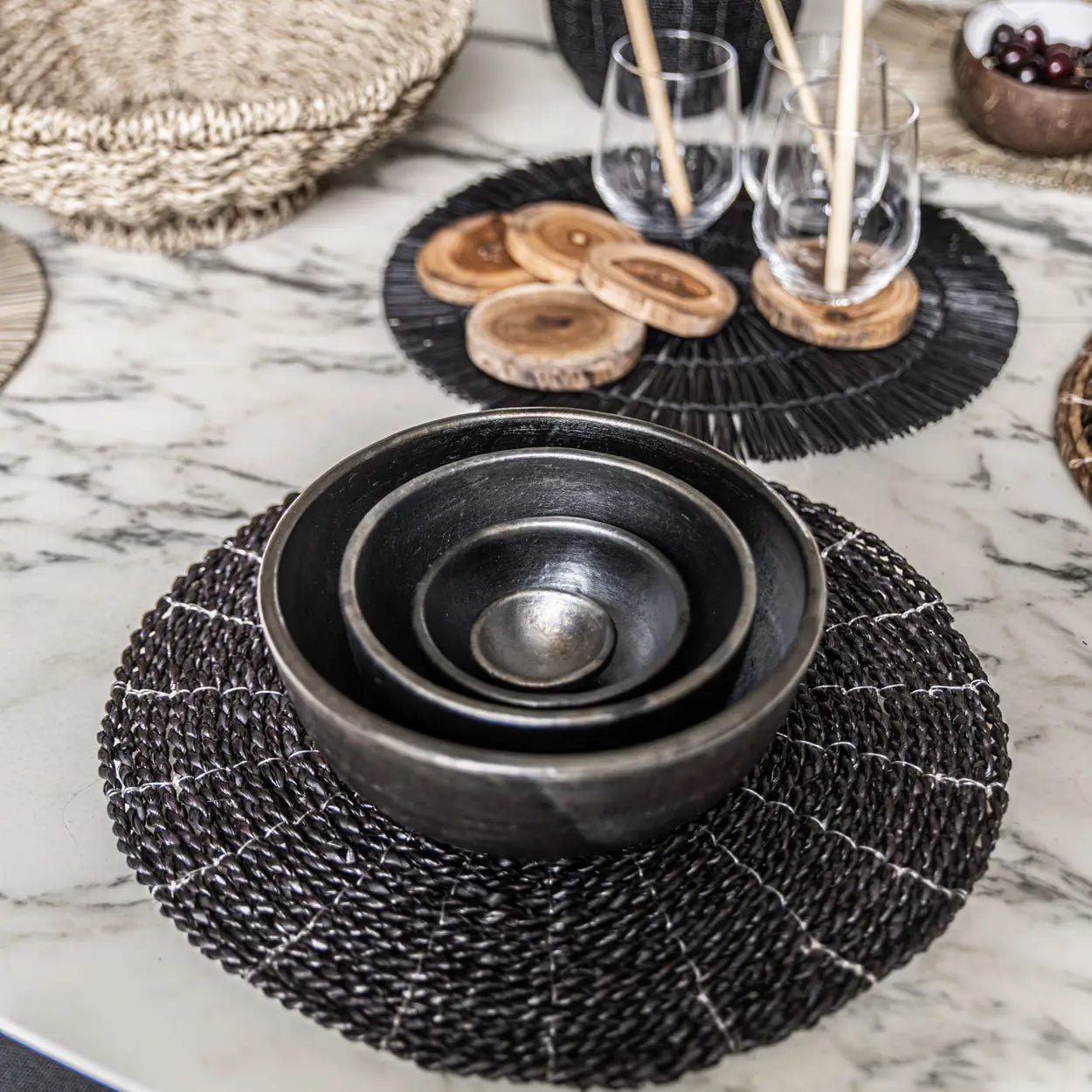 ‘Burned’ Bowl, Large (Black) - EcoLuxe Furnishings