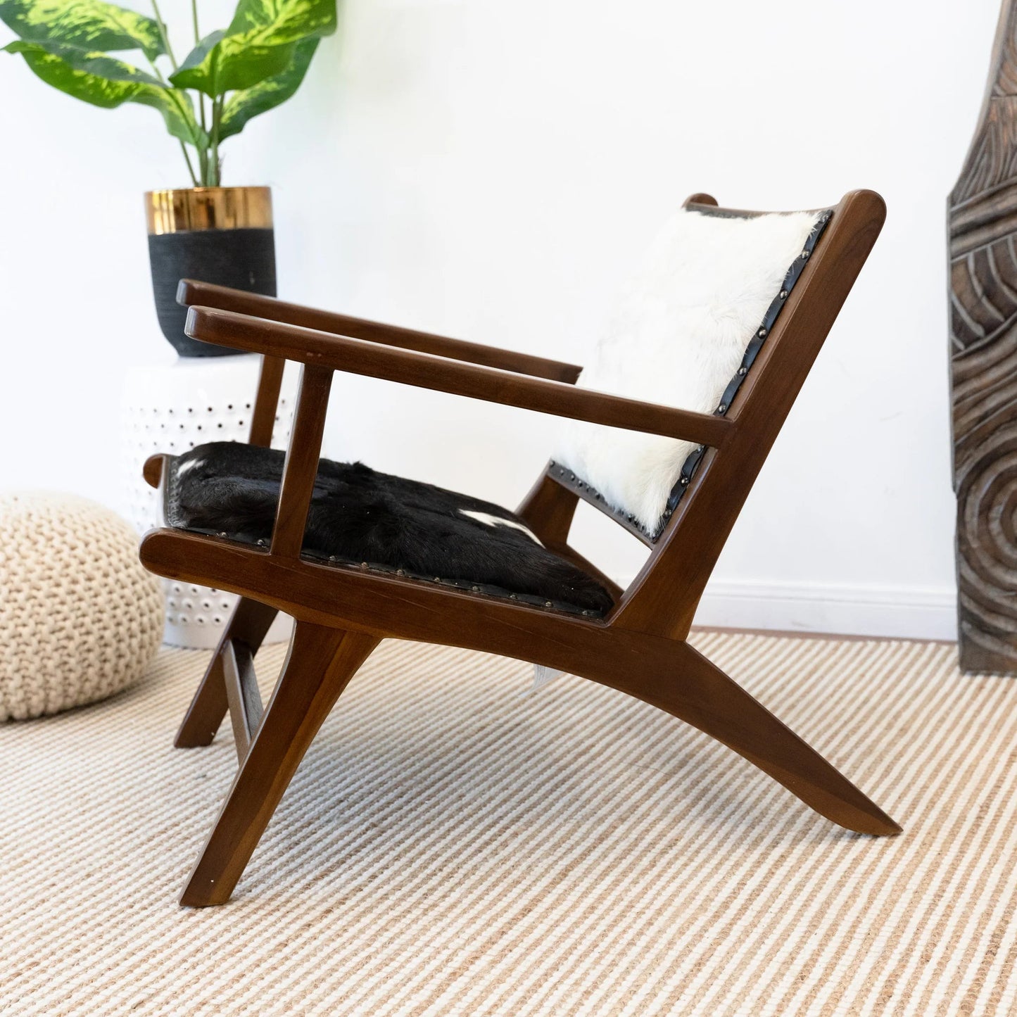 ‘Daniel’ Lounge Chair (Black And White Hide) - EcoLuxe Furnishings