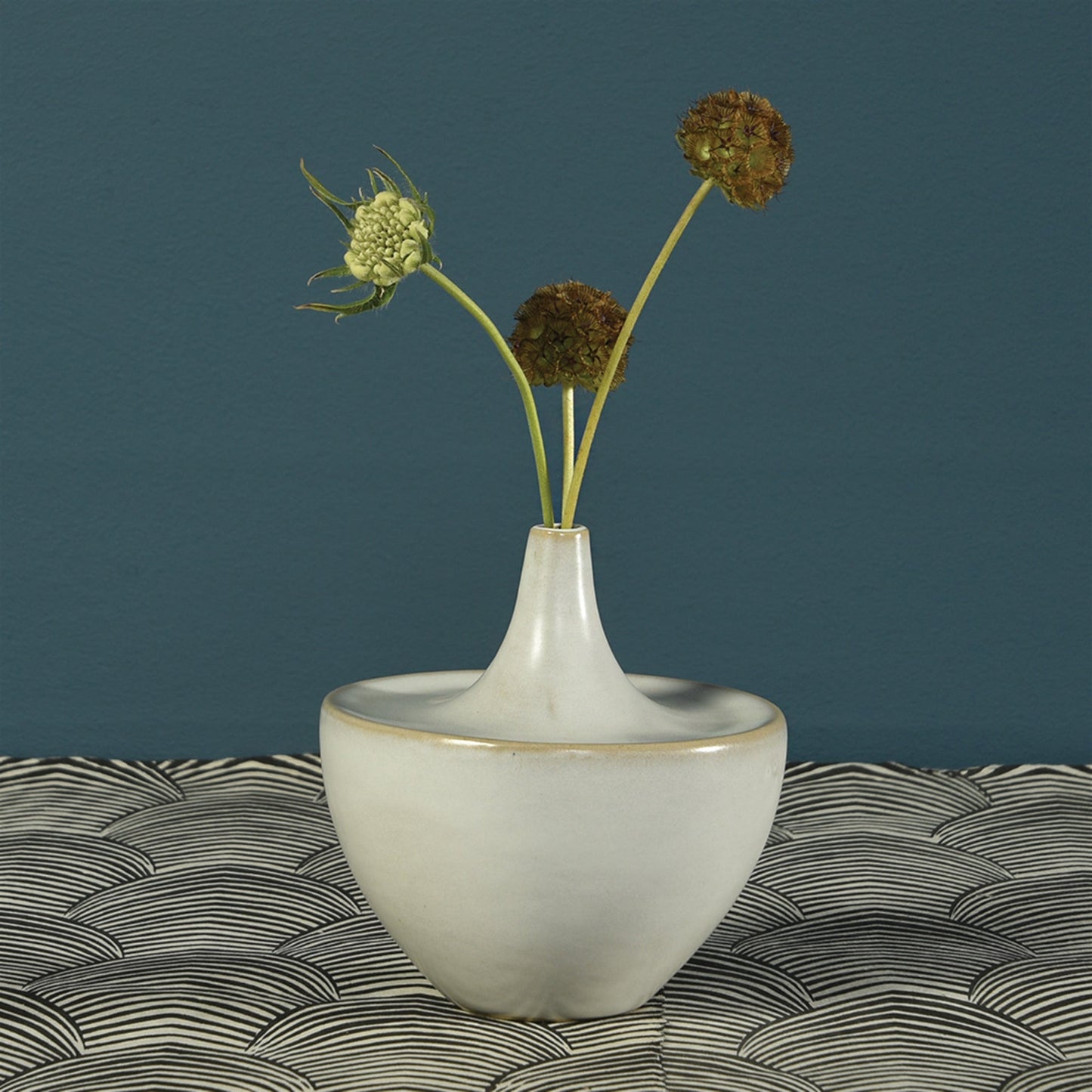 ‘Lief’ Ceramic Vase, Medium (W - EcoLuxe Furnishings