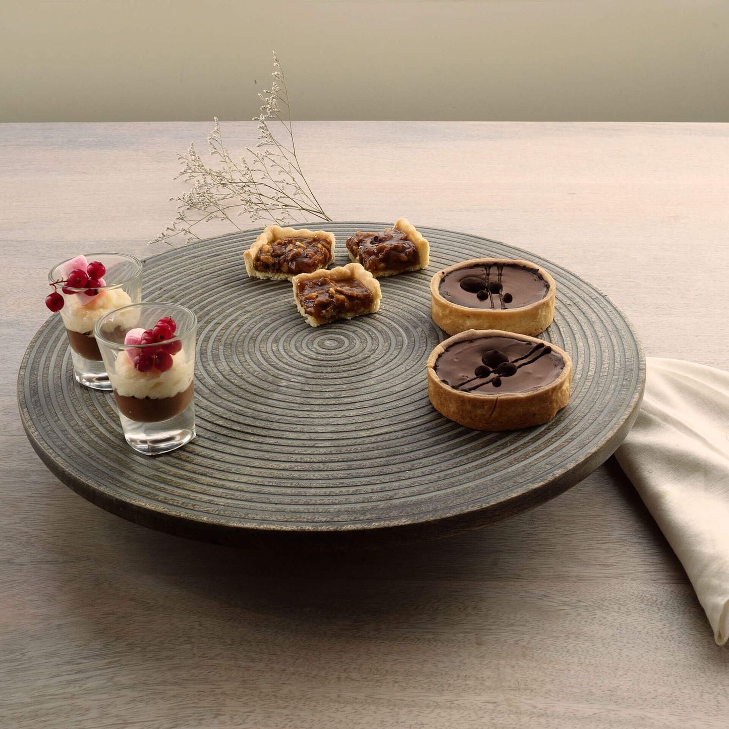 Mango Wood Ribbed Lazy Susan (Natural) - EcoLuxe Furnishings