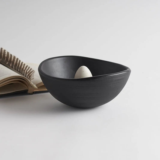 Groove Deep Bowl (Medium) - EcoLuxe Furnishings