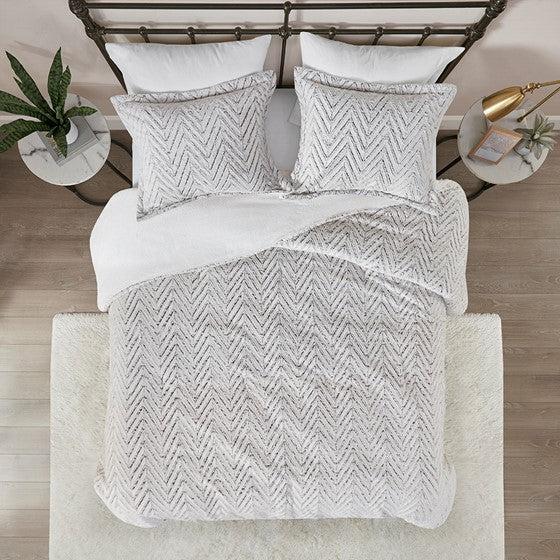 ‘Adelyn’ Ultra Plush Down Alternative Comforter Set, Full/Queen (Ivory) - EcoLuxe Furnishings