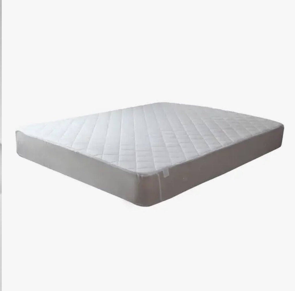 Bamboo Mattress Protector - EcoLuxe Furnishings