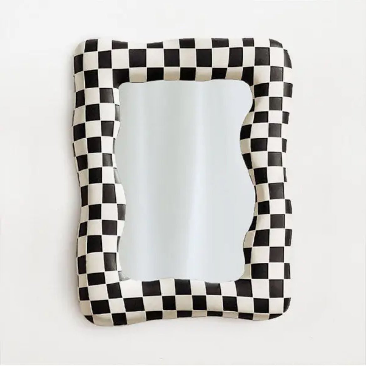 Checkered Wavy Mirror - EcoLuxe Furnishings