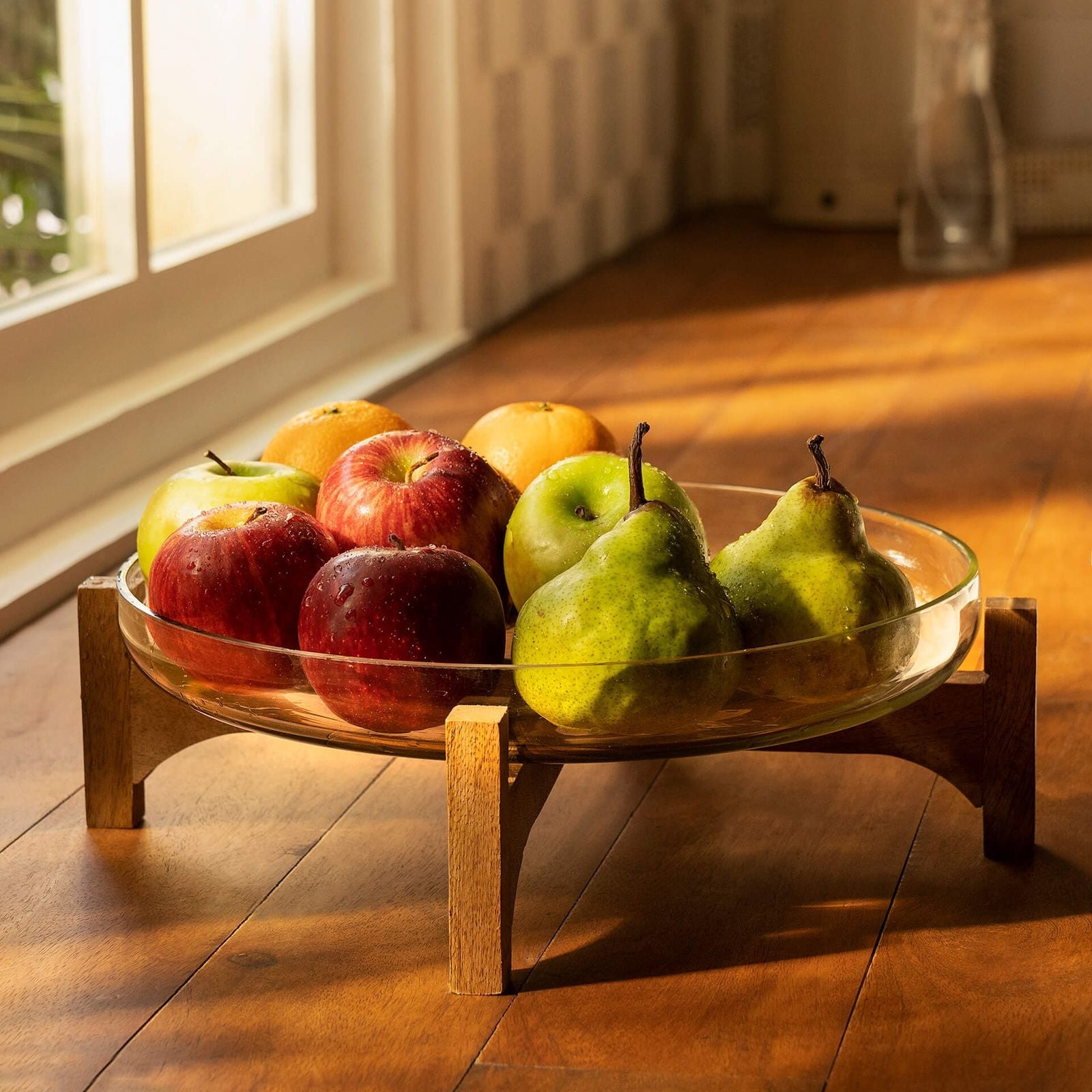 Clear Glass Bowl w/Wooden Stand - EcoLuxe Furnishings