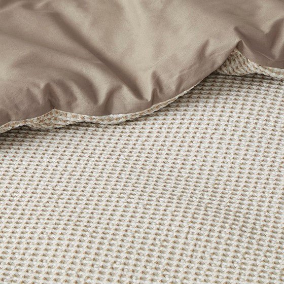 ‘Mara’ 4-Piece Cotton and Rayon from Bamboo Blend Waffle Weave Comforter Cover Set w/removable insert, Full/Queen (Taupe) - EcoLuxe Furnishings