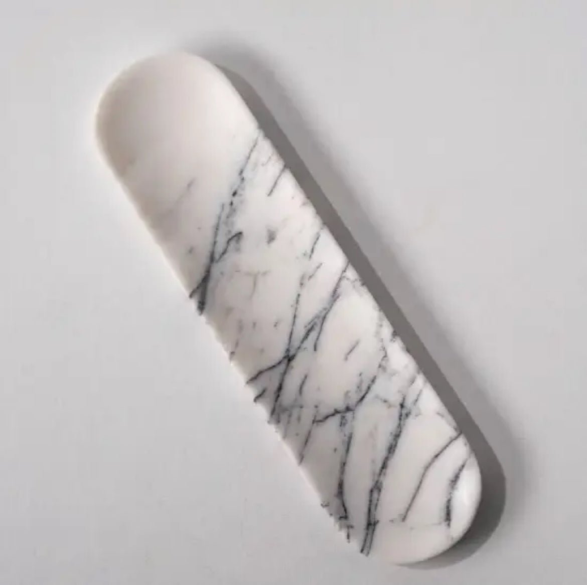 ‘Spello’ Oval Serving Plate/Organizer (White Marble) - EcoLuxe Furnishings