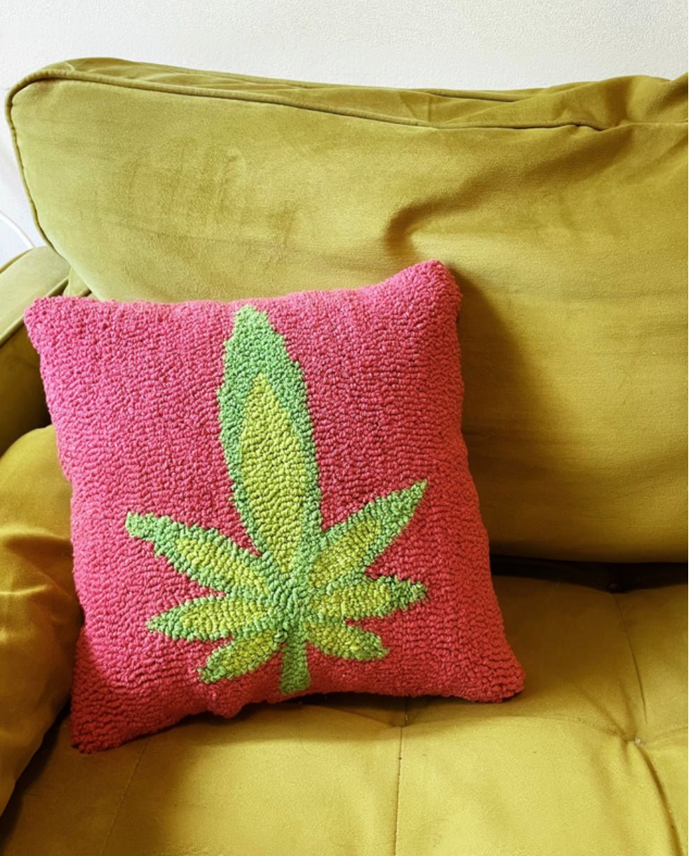 Tufted Pot Leaf Pillow - EcoLuxe Furnishings
