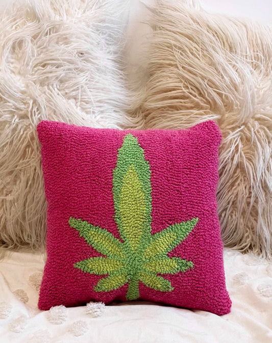 Tufted Pot Leaf Pillow - EcoLuxe Furnishings