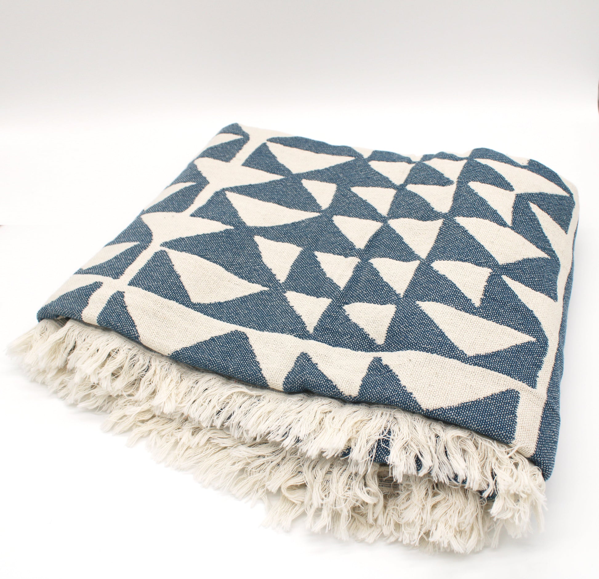 Turkish Cotton Pyramid Patterned Throw Blanket (Blue) - EcoLuxe Furnishings