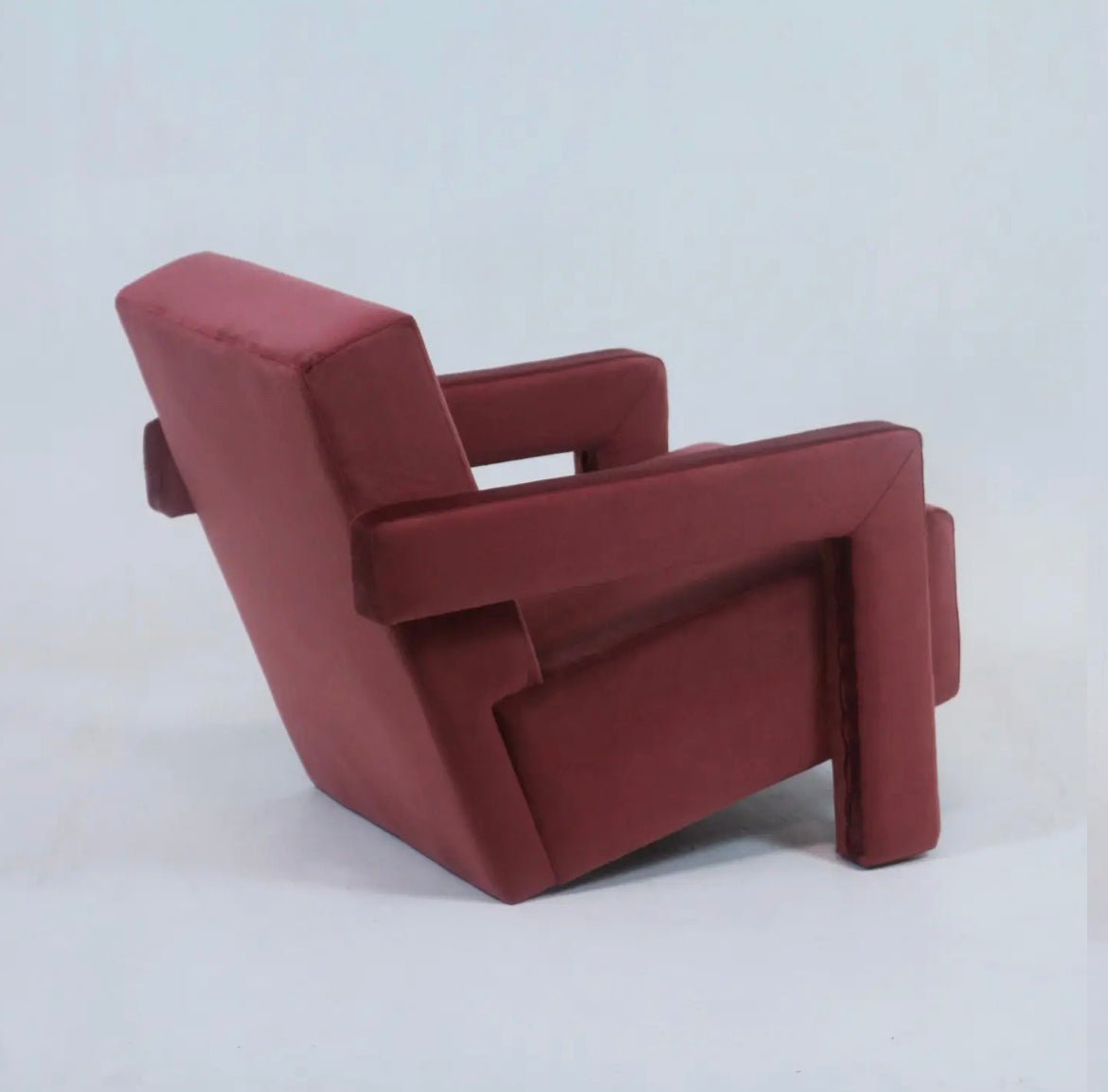 ‘Utrecht’ Accent Chair (Cabernet) - EcoLuxe Furnishings